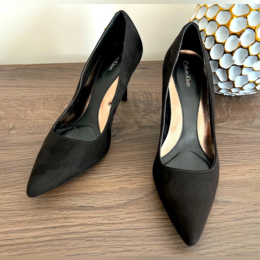 Calvin Klein Black 2 inch Heels  7.5M